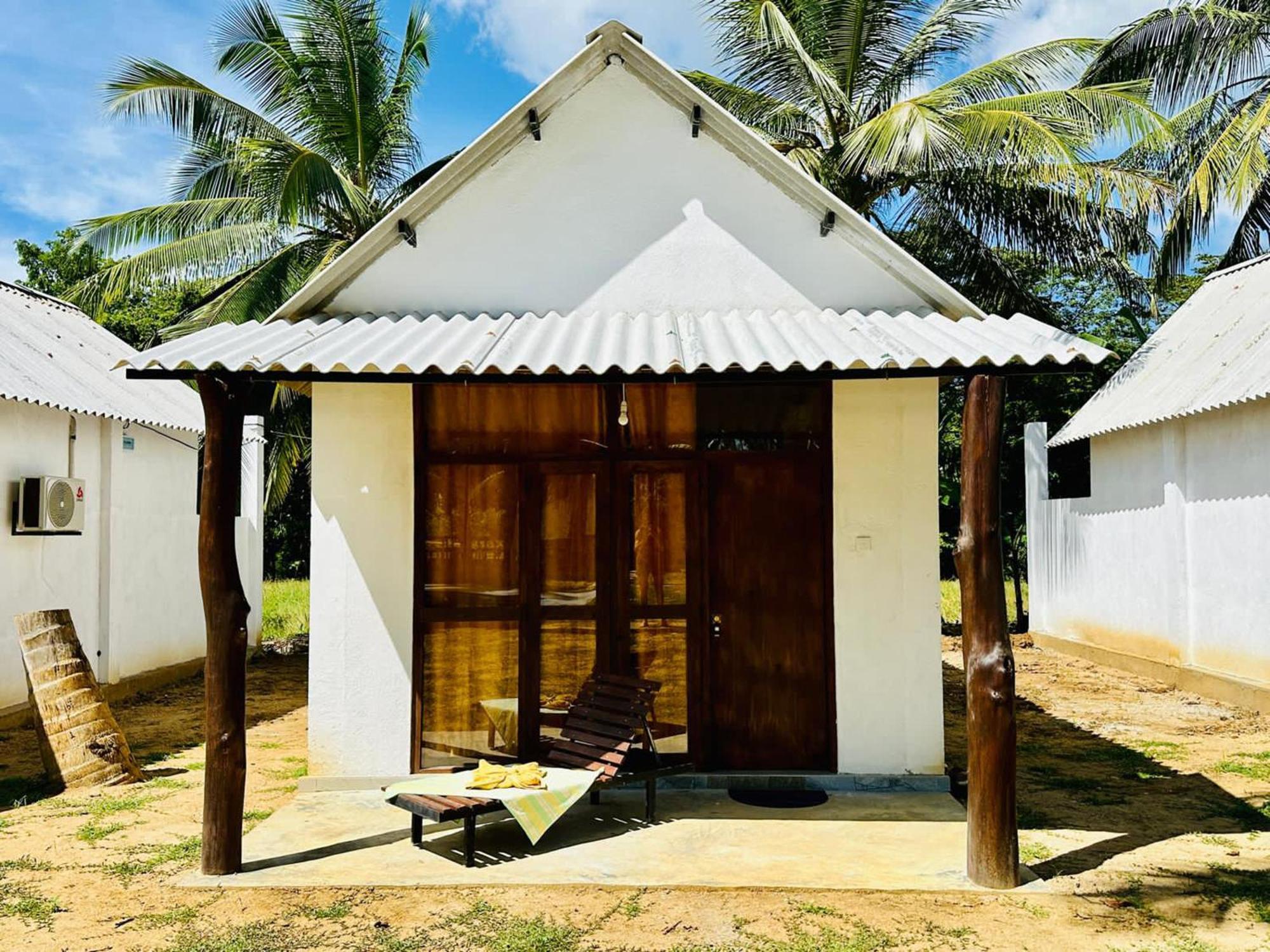 Eagle Safari Cottage Udawalawe Kültér fotó