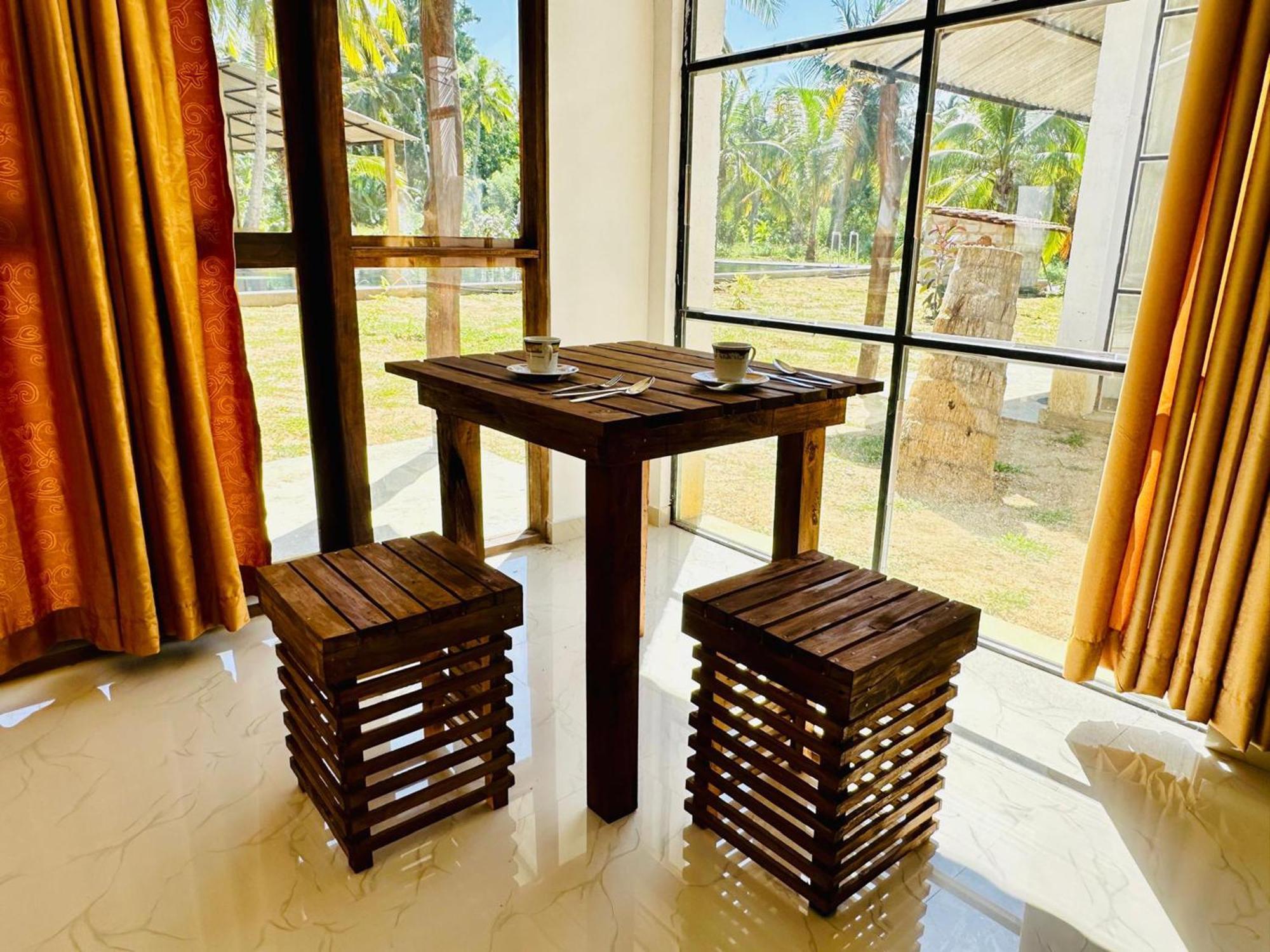Eagle Safari Cottage Udawalawe Kültér fotó